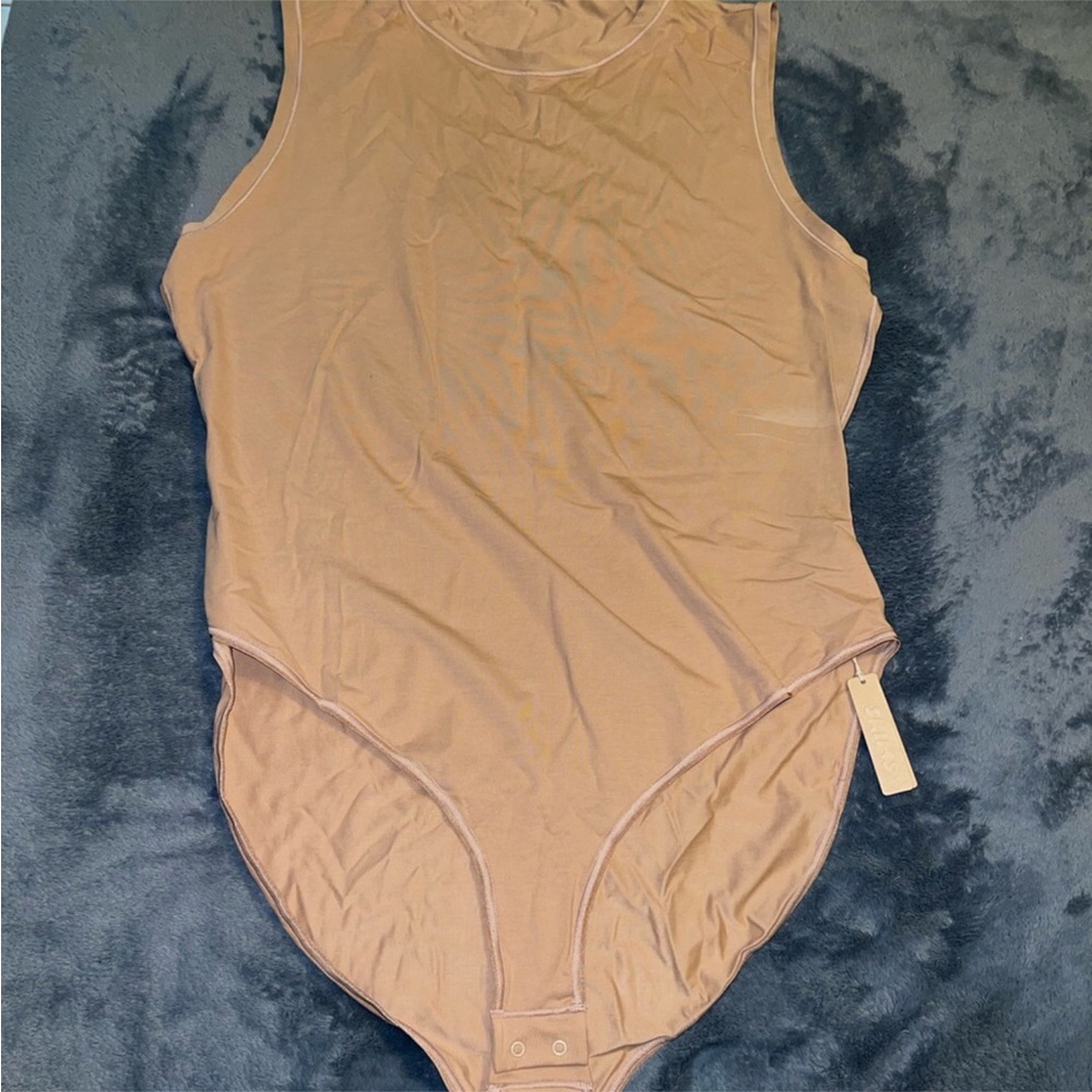Skims Bodysuit